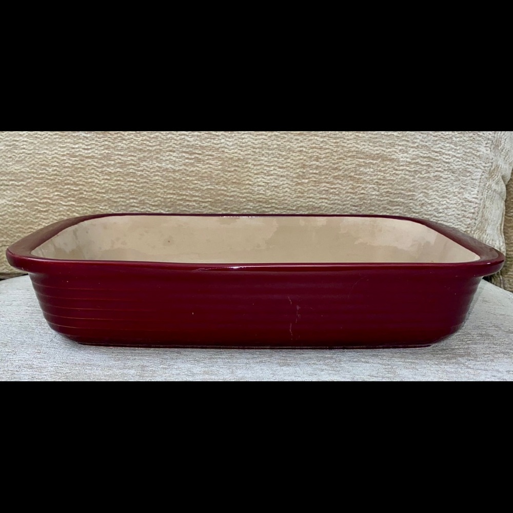*SOLD* #1377 Med Rectangle Baker Cranberry